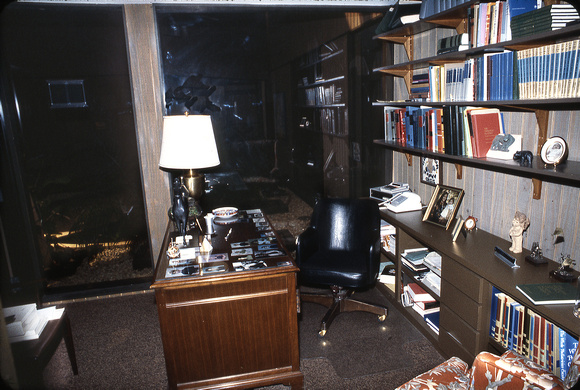 012-79 -03Office4