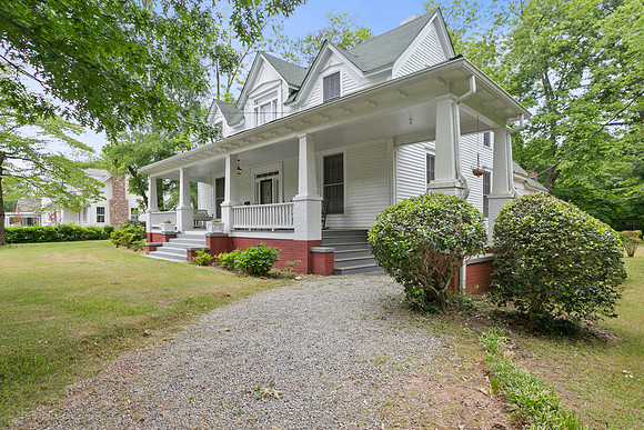 15 Robinson St Newnan 04